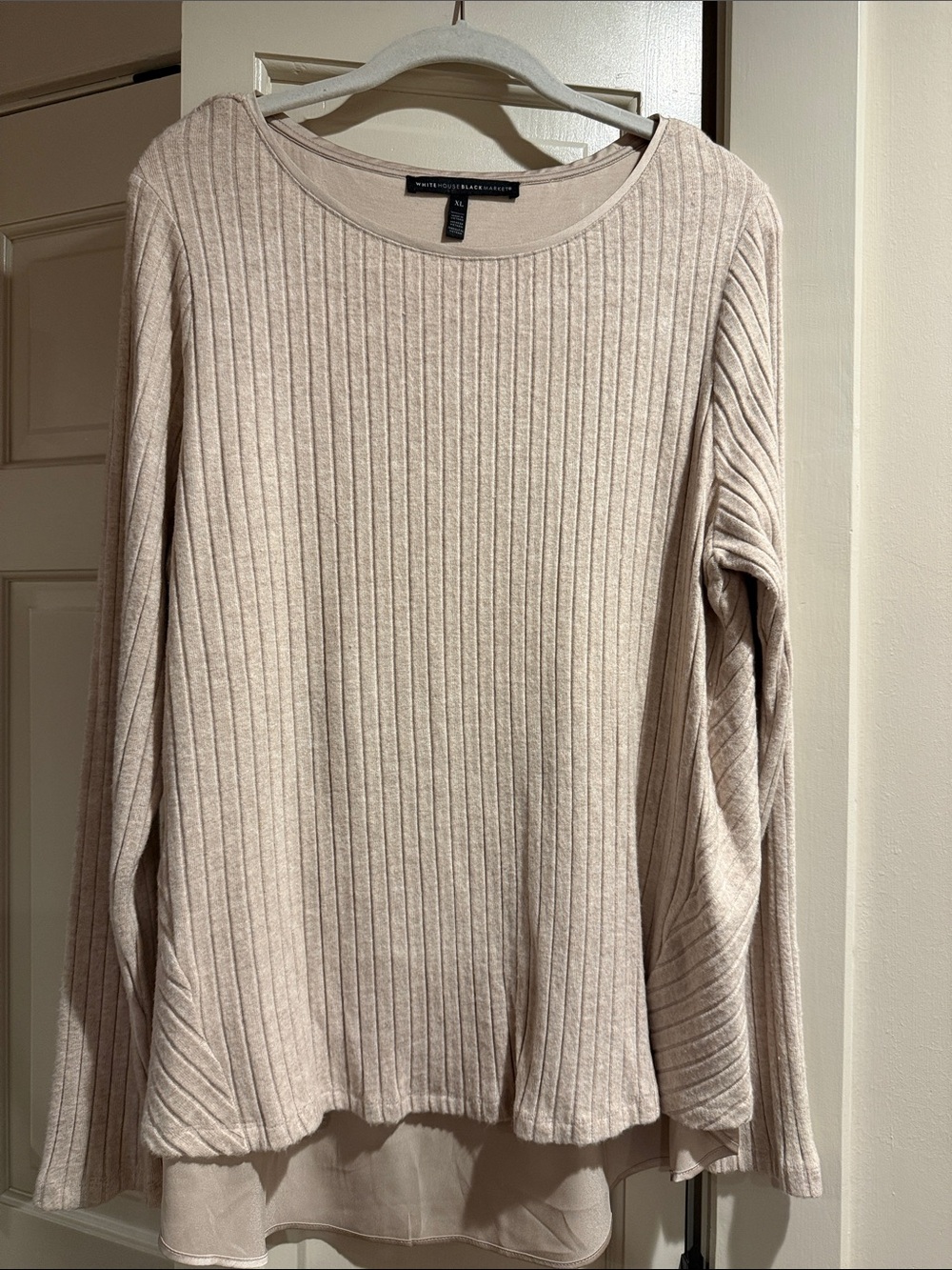 White House Black Market Light Beige Ribbed Long-Sleeve Top. SZ XL
